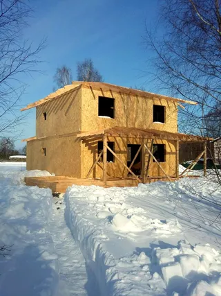 Haus nach Projekt „Argos“, Siedlung Karavaevo: Obergeschoss und Dachgeschoss