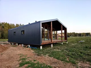 Haus nach Projekt „Barnhouse 65“, Dorf Kryukovo: Fassadenverkleidung