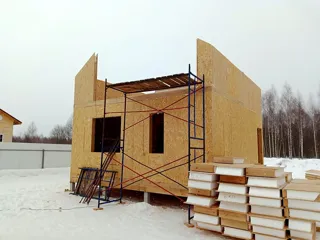 Haus 111 m² nach individuellem Projekt, Dorf Shchipousikha: Wandmontage