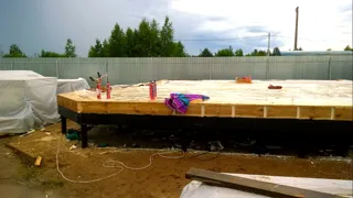 “Evropa” projesine göre ev, Rybinsk: temel ve alt bağlama kirişi