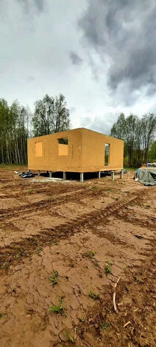 117 m² ev, “Vladimir” projesi, Serednyaya köyü: duvar montajı