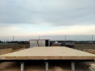Haus nach Projekt „Mistika - K2.5“, Dorf Zdekhovo: SIP-Boden auf Höhe 0