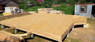Haus 123,5 m² nach individuellem Projekt, Furmanov: SIP-Boden auf Höhe 0