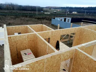 Ferienhaus 102 m² nach Projekt „Mistika - E2.8“, Gebiet Moskau: Trennwände