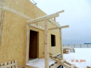 Haus nach Projekt „Arsamas“, Dorf Belyanitsy: Wandmontage