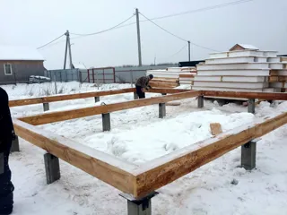 House based on the “Evseevo 2.8” design, Sharapovo village: foundation and sill strapping