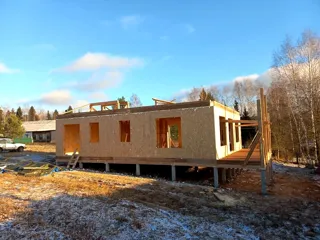 Özel projeye göre 97 m² ev, Ikonnikovo köyü: duvar montajı