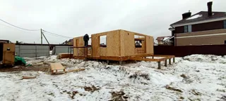Haus 140 m², Projekt „Jessentuki 8x9“, Dorf Afanasovo: Wandmontage