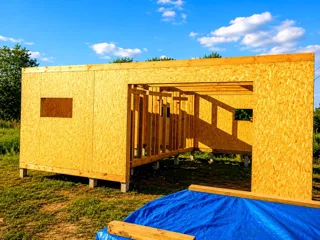 Garage nach individuellem Projekt, Gebiet Moskau: Wandmontage
