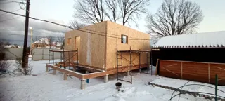 74 m² ev, özel proje, “Jeleznodorojnik” SNT: duvar montajı