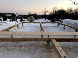 House based on the “Slavyanskiy Skit” design, Kadnikovo village: foundation and sill strapping