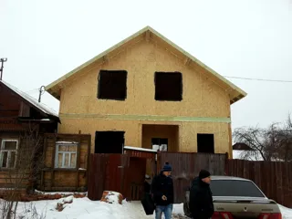 Haus nach individuellem Entwurf, Ivanovo: Wandmontage