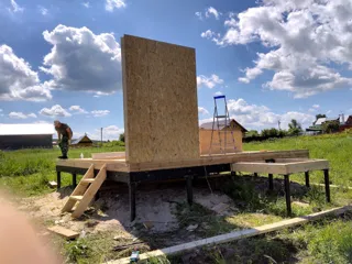 Haus nach Projekt „Alfa“, Kazan: Wandmontage