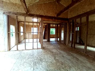 House built to a custom design, Svetloe village: interior partitions