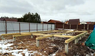 Haus nach individuellem Projekt, Gebiet Moskau: Fundament und Grundrahmen