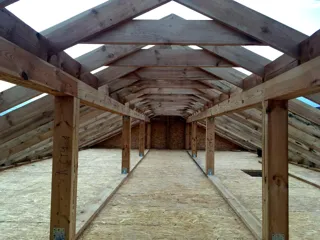 Custom-design house, Pervyy settlement: roofing