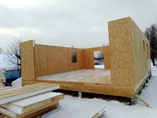 Haus 163,5 m², Projekt „Jessentuki 8x9“, Dorf Ivantsevo: Wandmontage