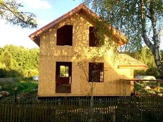 Haus nach individuellem Entwurf, Siedlung Borisoglebskiy: Dach