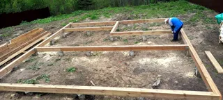 Haus 95 m² nach individuellem Projekt, Dorf Reshma: Fundament und Grundrahmen