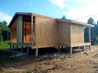 Haus nach individuellem Entwurf, Dorf Paneevo: Dach