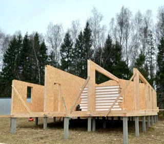 Haus nach Projekt „Barnhouse 110“, Dorf Syanovo-2: Wandmontage