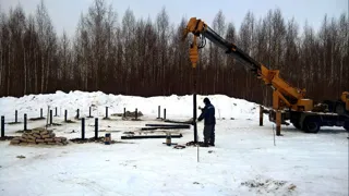“Prag” projesine göre ev, Timonovskoe köyü: temel ve alt bağlama kirişi