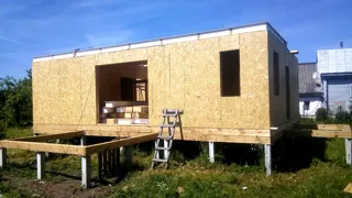 Haus 70 m², Projekt „Finnisch 70“, Siedlung Kolobovo: Wandmontage