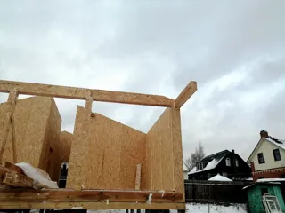 Haus nach individuellem Entwurf, Domodedovo: Wandmontage