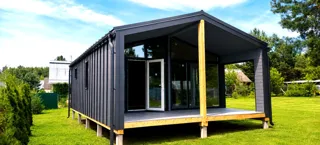 Custom-design house, SNT garden community “Zareche”: finished building