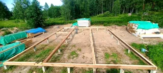 Haus 102 m² nach Projekt „Randevu - E2.8“, Dorf Ankudinovo: Fundament und Grundrahmen
