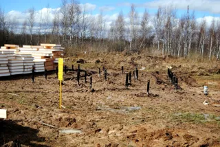 Haus nach Projekt „Metschta VB“, Dorf Ivantsevo: Fundament und Grundrahmen