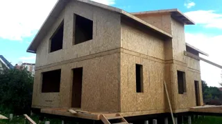 Haus nach Projekt „Tajna“, Krasnogorsk: Obergeschoss und Dachgeschoss