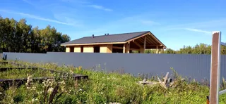 Haus nach individuellem Entwurf: fertiges Gebäude