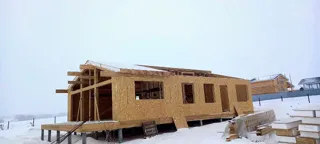 130 m² house built to a custom design, Ovchukhi village: wall assembly