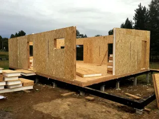 Haus nach individuellem Entwurf, Region Leningrad: Wandmontage