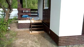 Haus nach Projekt „Slawjanskij Skit“, Region Jaroslawl: Fassadenverkleidung