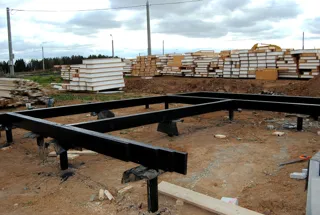 Haus nach Projekt „Prowans“, Dorf Maltsy: Fundament und Grundrahmen