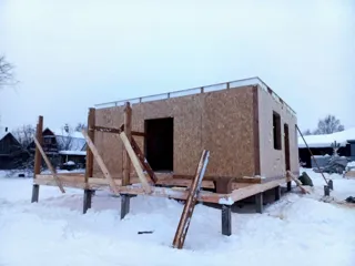 Haus 131,5 m², Projekt „Sefir“, Vologda: Wandmontage