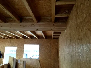 Haus nach Projekt „Metschta pl.4“, Siedlung Pervyy: Obergeschoss und Dachgeschoss
