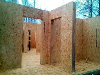 Haus nach Projekt „Mistika - S2.5“, SNT „Koltschugino“: Wandmontage