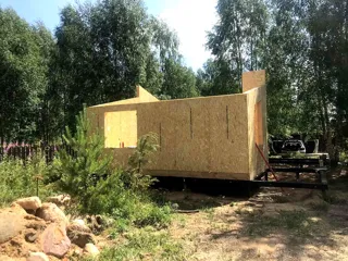 Haus nach individuellem Projekt, KP „Jaroslawskoje Wsmorje“: Wandmontage