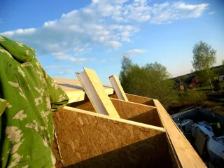 Haus nach Projekt „Ermak“, Dorf Vasilevo: Wandmontage