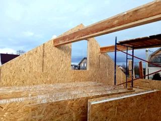 “Vesı” projesine göre ev, Rybinsk: duvar montajı