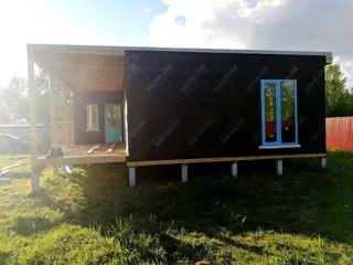 “Mistika E (ayna görüntüsü)” projesine göre ev, Vasilevo köyü: duvar montajı