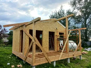 30 m² house, “Nezhnost 4” design, Yaroslavl Region: wall assembly