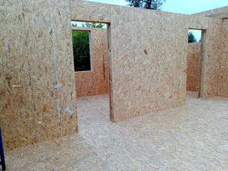 Haus 54 m², Projekt „N4O-54“, Dorf Lezhnevo: Wandmontage