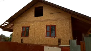 Haus nach individuellem Entwurf, Shuya: fertiges Gebäude