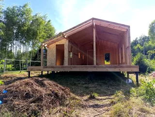 Haus nach Projekt „im Dorf Wjatkowo“, Gebiet Iwanowo: Wandmontage