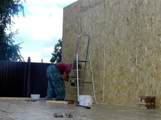 Haus nach Projekt „Metschta pl.4“, Pereslavl-Zalesskiy: Wandmontage