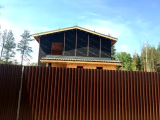 Haus nach Projekt „Orléans“, Gebiet Moskau: Fassadenverkleidung
